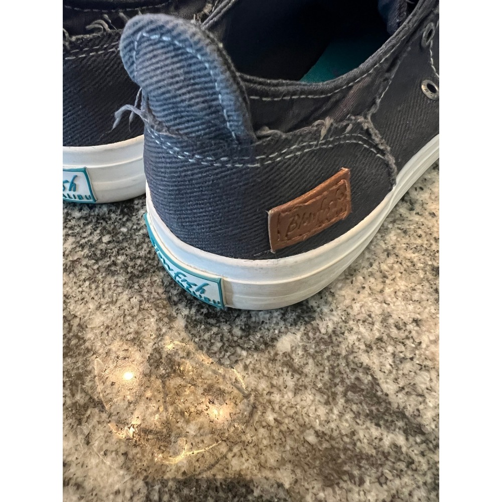 Blowfish Malibu Marley Sneaker Women 9.5 Navy Blue Frayed Canvas Pinstripe - Picture 4 of 10